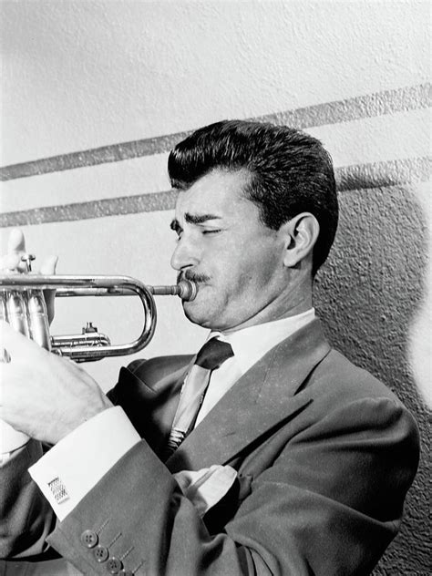 Chico Alvarez .